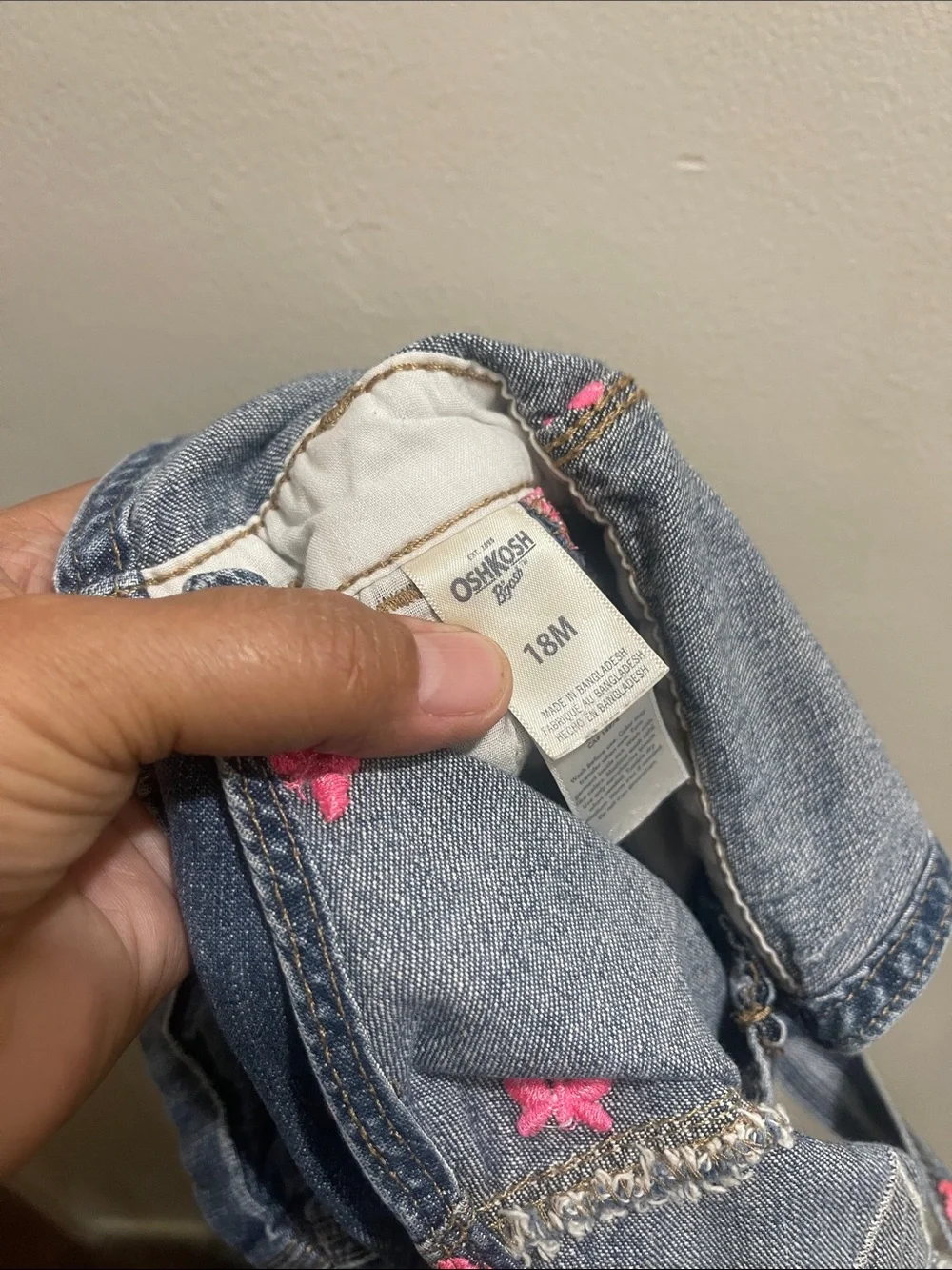 OshKosh B'gosh Denim Short Overalls in Blue with Pink Bows Sz 18M